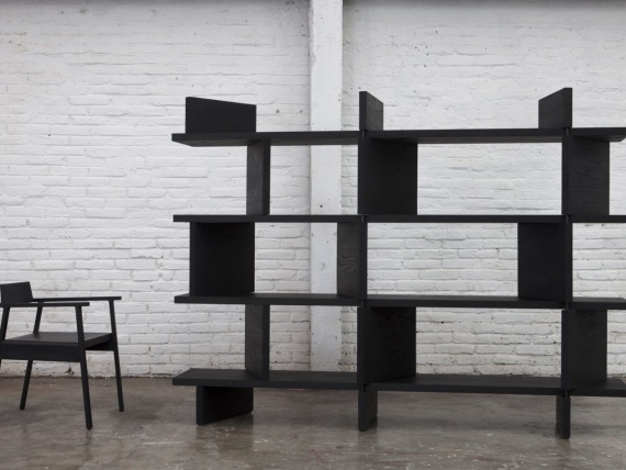 Дизайнеры Esrawe Studio представили коллекцию черной мебели