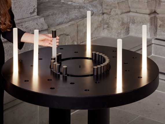 Марина Даге создала альтернативу для церковных свечей