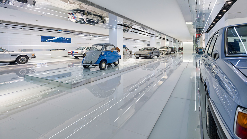 Музей BMW в Пекине: футуристический дизайн и верность традициям