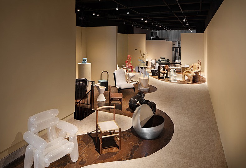 50 уникальных стульев: выставка в галерее The Future Perfect