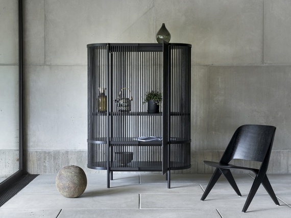 Финский дизайнер Антрей Хартикайнен представил новую коллекцию мебели