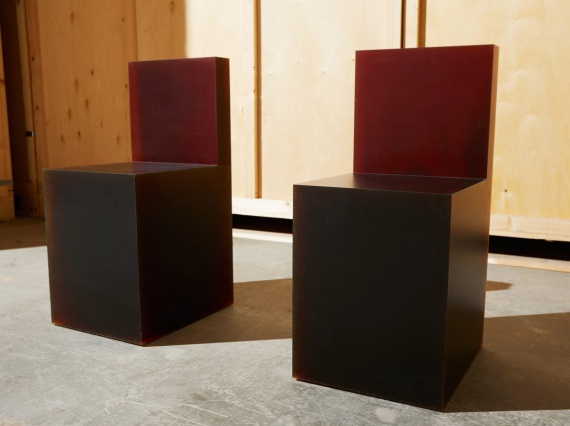 Филипп Малуэн показал экспериментальную коллекцию офисной мебели