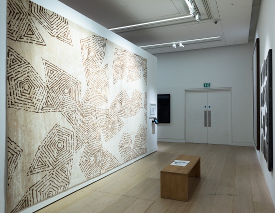 Архитекторы Тойо Ито и Рафаэль Монео создали ковры для аукциона Phillips