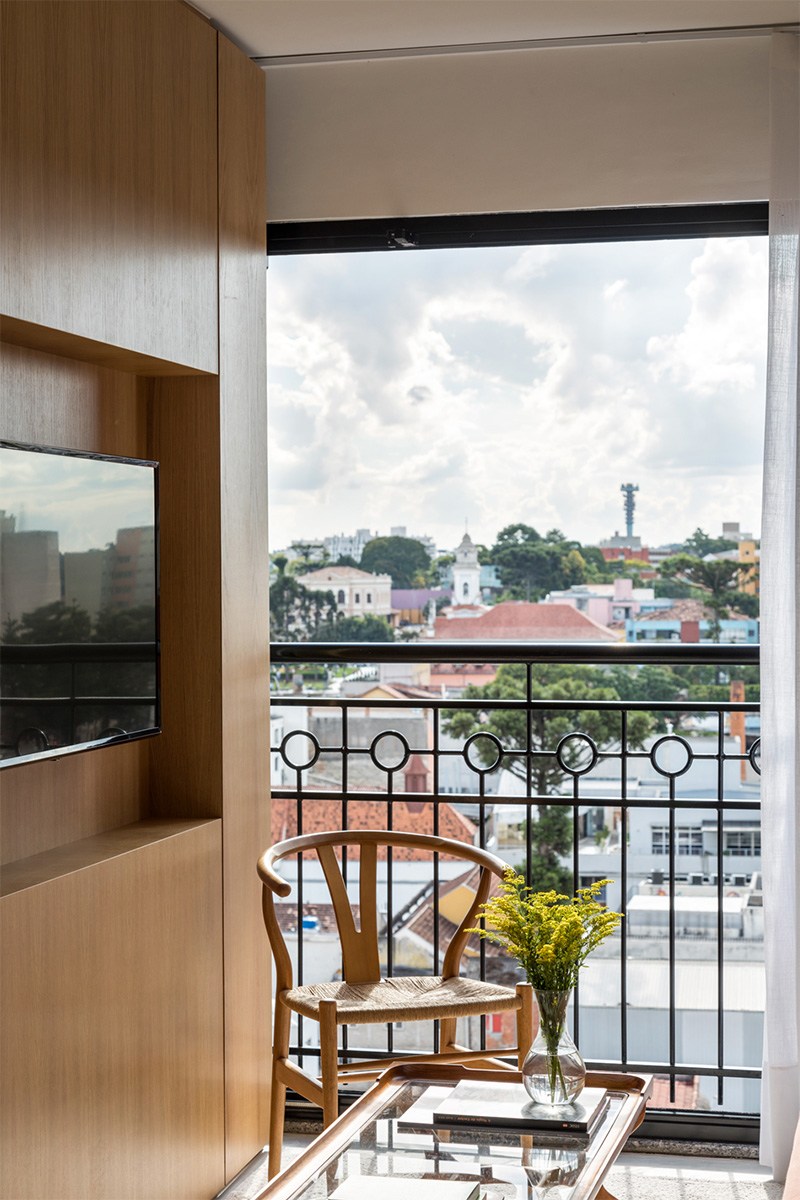 Крошечная квартира в Бразилии – проект архитектора Леандро Гарсиа