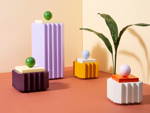 Дизайнер Ханна Анонен воспевает цвет в новой коллекции предметов