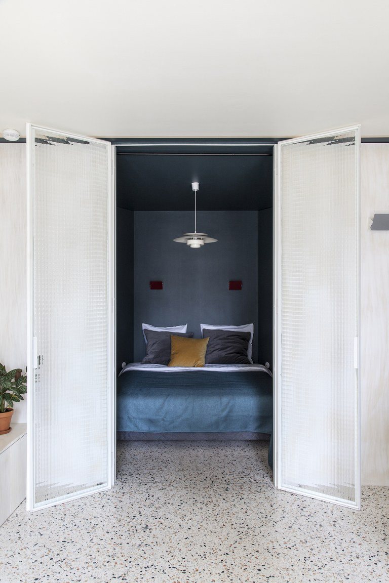 Квартира в стиле 1960-х в Париже – проект Batiik Studio