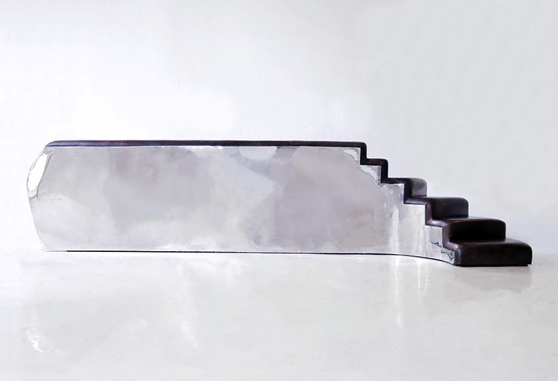 Консоль в виде лестницы «Шаги» из стали и полированного ореха, 2019