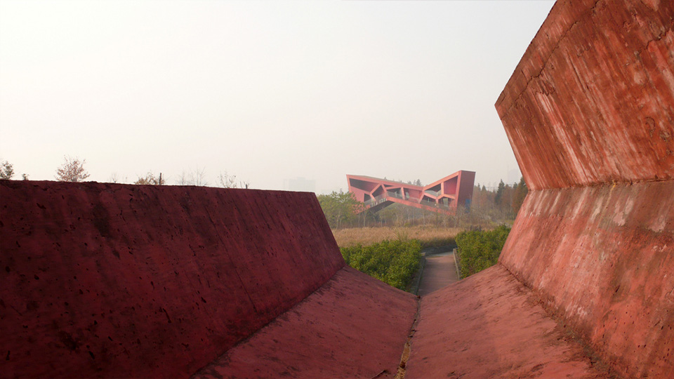 Руины будущего: заброшенный архитектурный парк в Китае