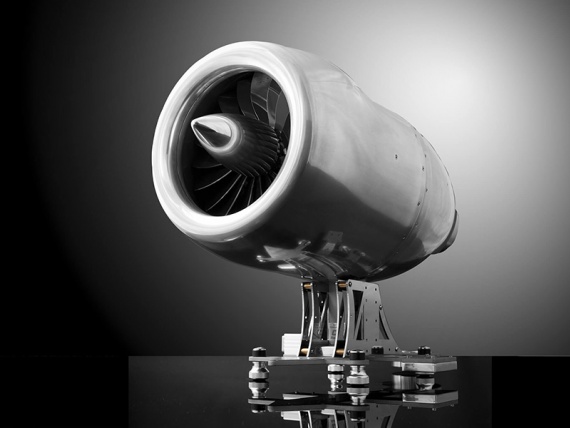 Aviatore Veloce выпустили кофемашину в виде турбореактивного двигателя