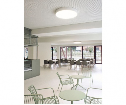 Архитектурное бюро BDR преобразило здание школы 1960-х в Италии