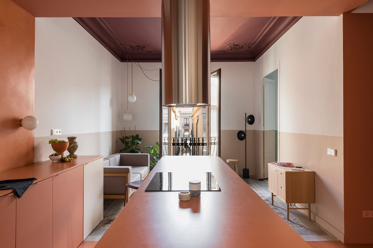 Разноцветная квартира в Барселоне – проект Colombo and Serboli Architecture