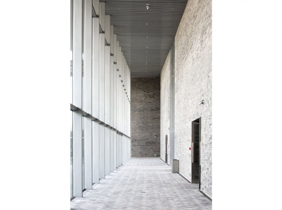 В Китае открылся музей искусств по проекту японского архитектора Рюэ Нисидзавы