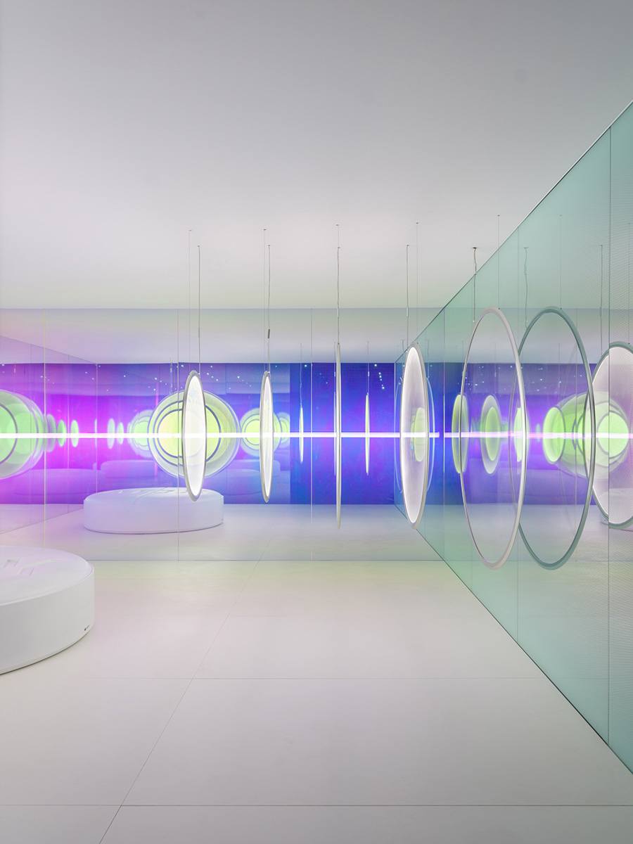 Интерьер будущего в инсталляции Trend Rooms – проект VOX Architects
