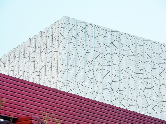 Huajian Group построили в Хунане большой художественный центр