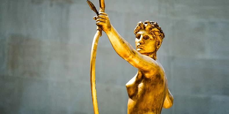 Джанни Версаче: золото, китч, сексуальность