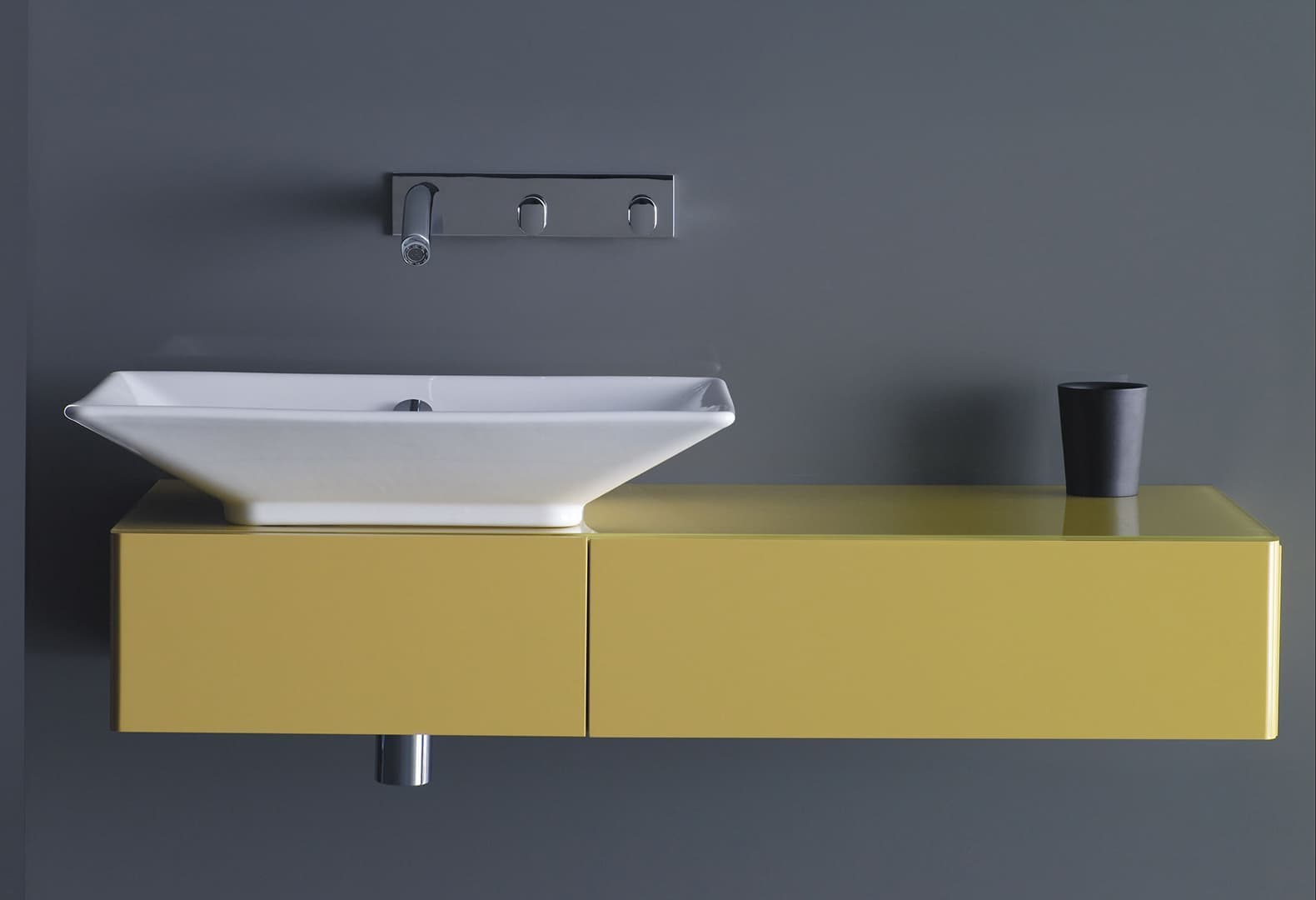 Культовые модели Jacob Delafon: коллекция Rêve Современный синтез, 2009