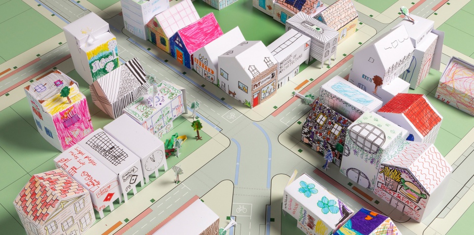 Архитектурные челленджи для детей от Foster + Partners