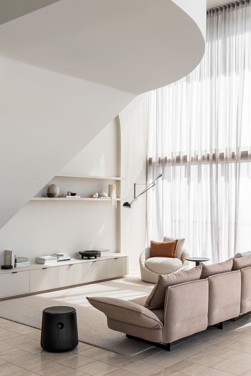 Пентхаус в спокойных тонах на побережье Австралии — проект CJH Studio