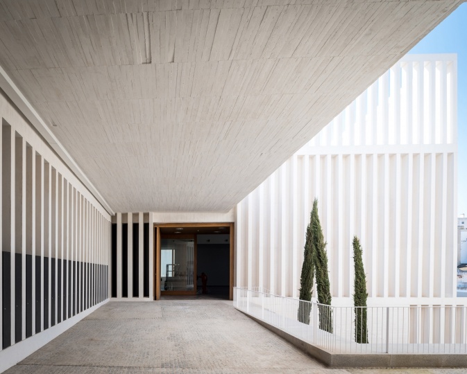 ​Tuñón Arquitectos возвели масштабную пристройку для музея современного искусства
