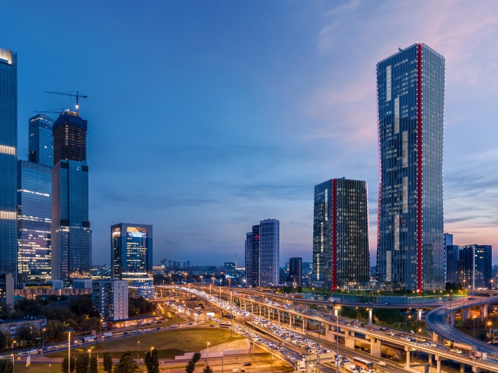 В «Москва-Сити» появится цифровой небоскреб по проекту Хельмута Яна