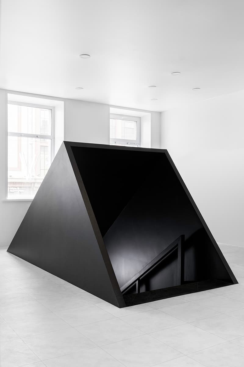 Новые смыслы дизайнерского секонда в Санкт-Петербурге — проект студии mptns