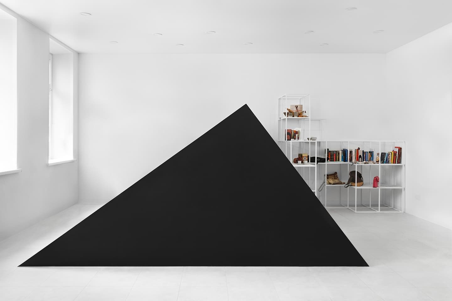 Новые смыслы дизайнерского секонда в Санкт-Петербурге — проект студии mptns