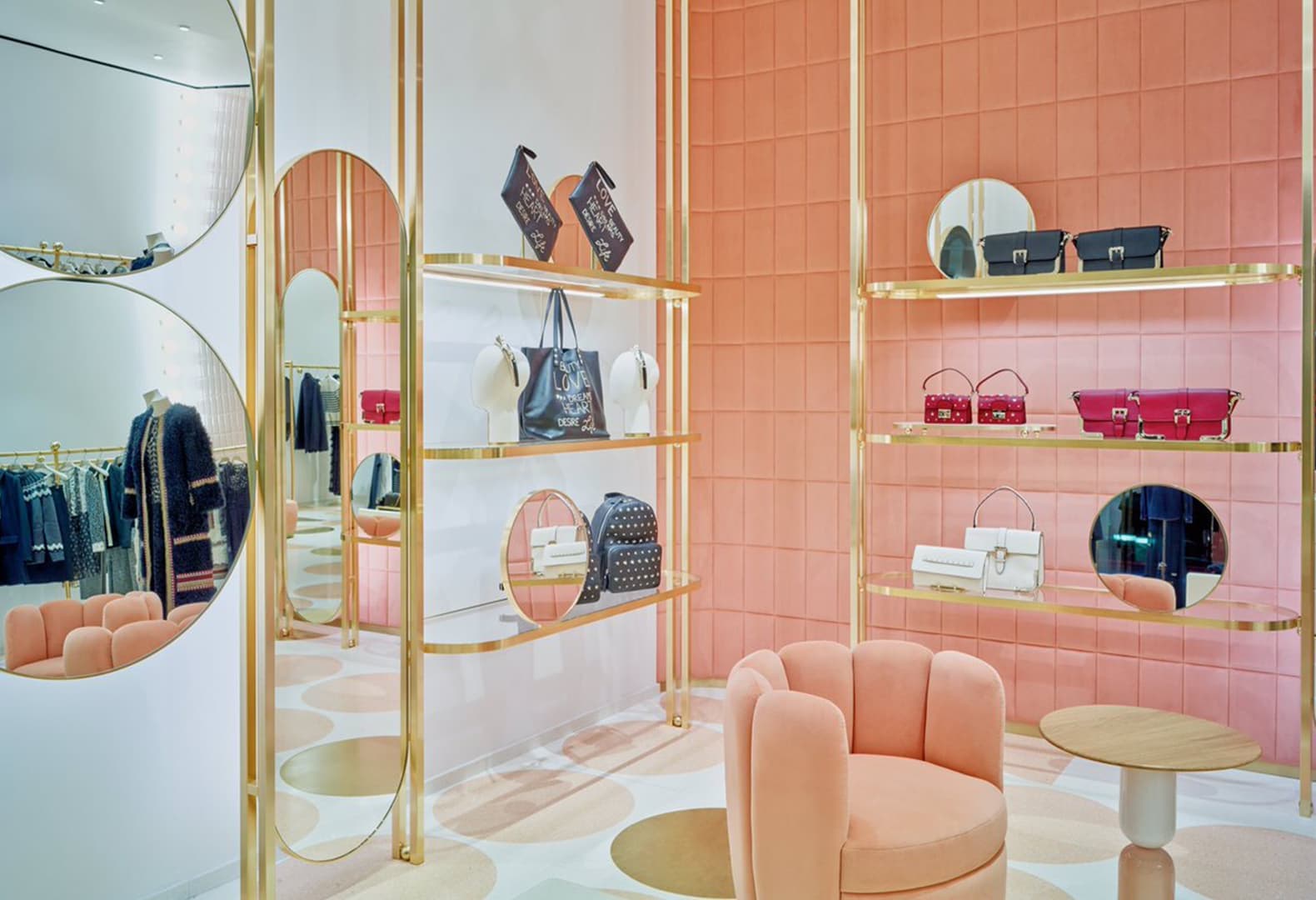 Red Valentino (2016)