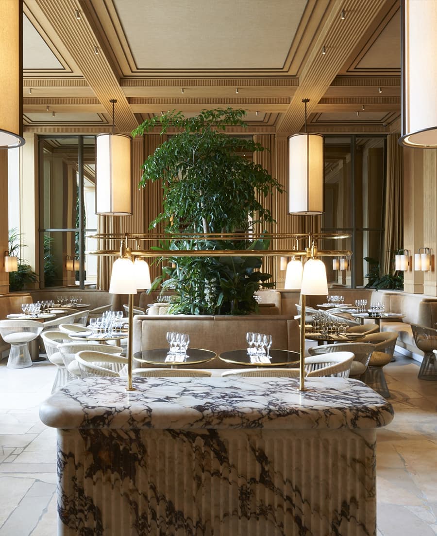 Парижский ресторан Girafe