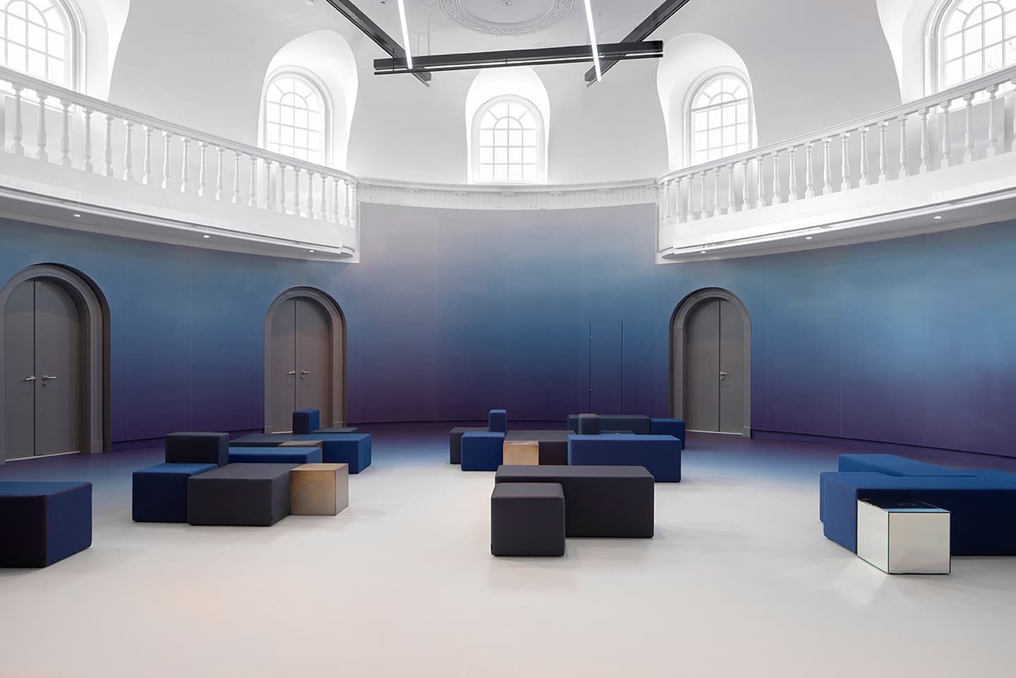 Красочная реконструкция здания Феликса Меритиса в Амстердаме - проект студии i29