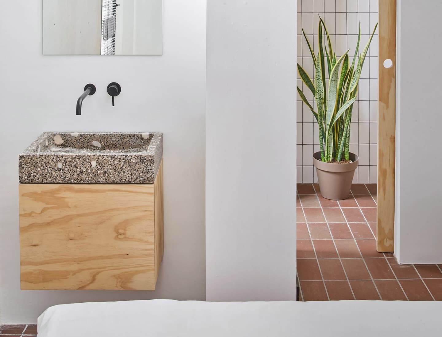 Дом Юрикаго в Барселоне - проект студии Mas-aqui