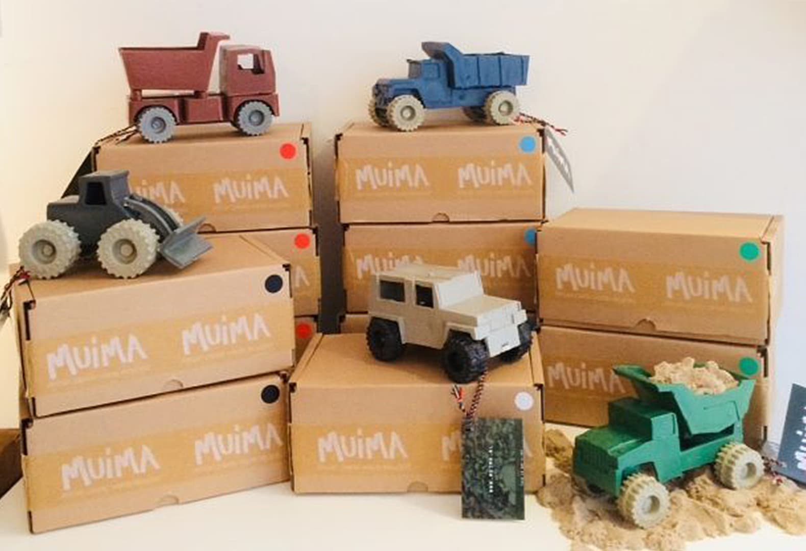 Игрушечные автомобили Muima