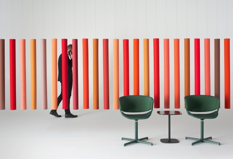 Андреа Руджеро создал акустические панели из переработанного текстиля для Offect