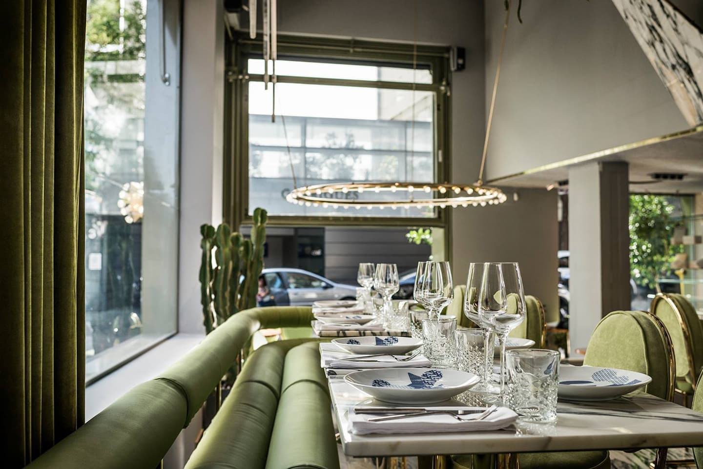 Концептуальный Romola в Мадриде