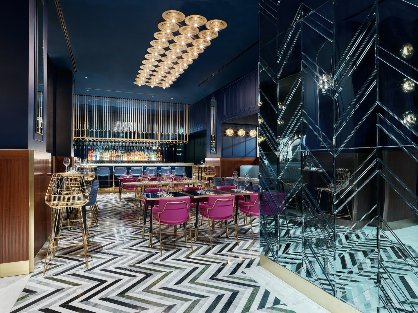 Потрясающий Motta 1928 в миланской Галерее Виктора Эммануила II