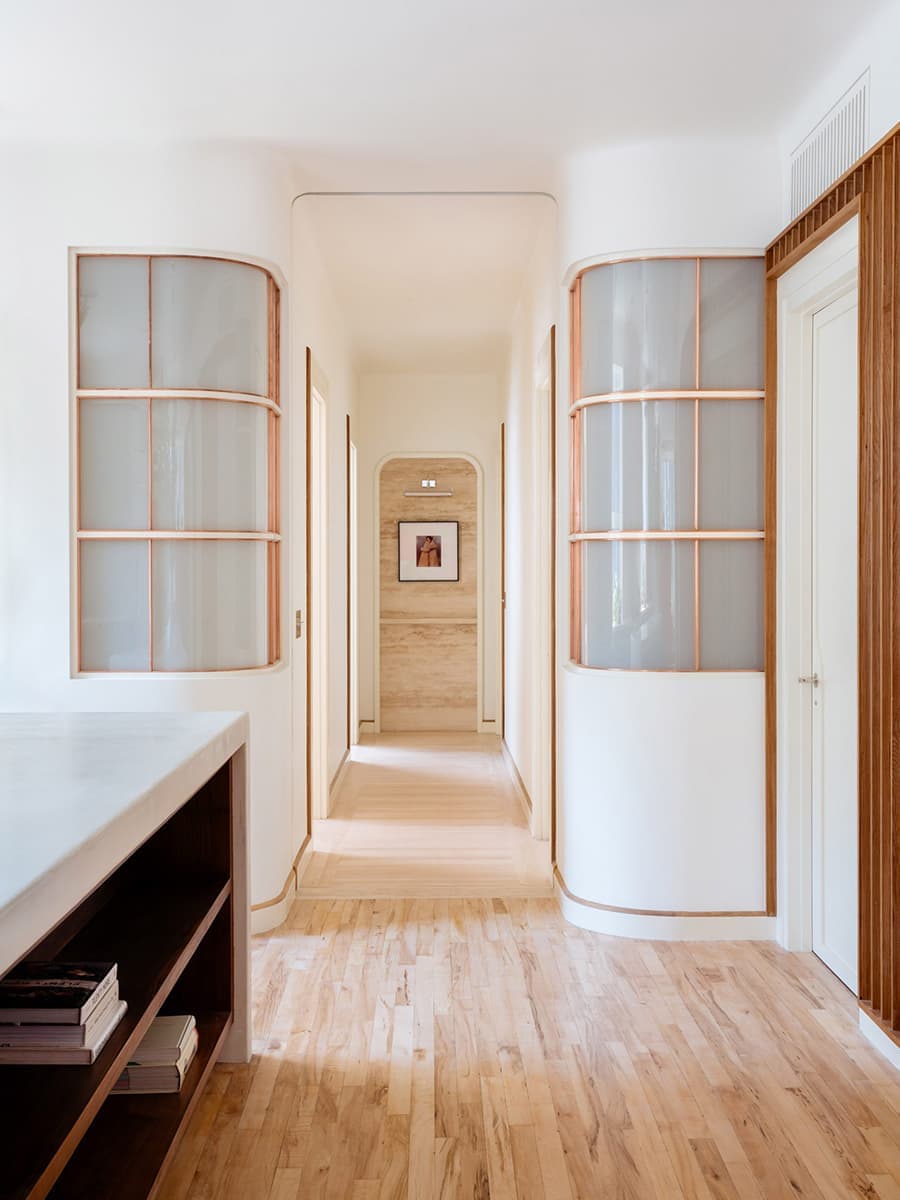 Плавные линии ретро в апартаментах в Нью-Йорке – проект Home Studios