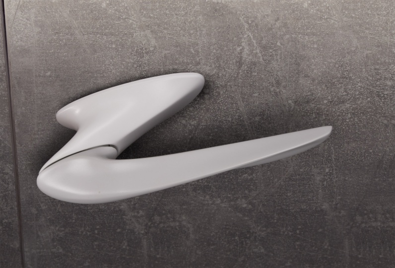 Izé x Zaha Hadid Design представили коллекцию дверных ручек