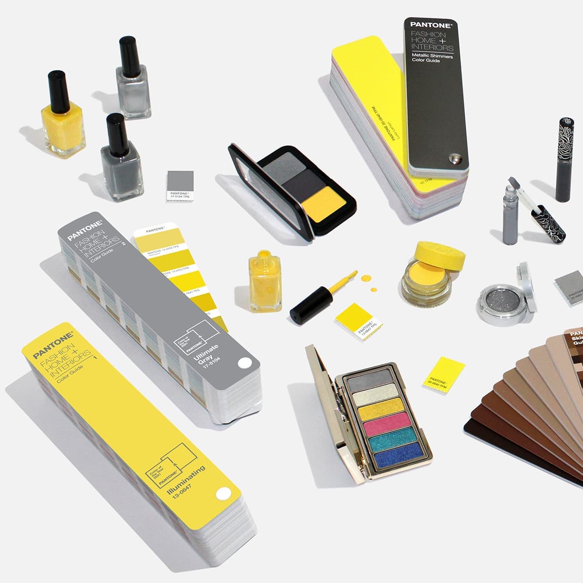 Ultimate Gray и Illuminating PANTONE