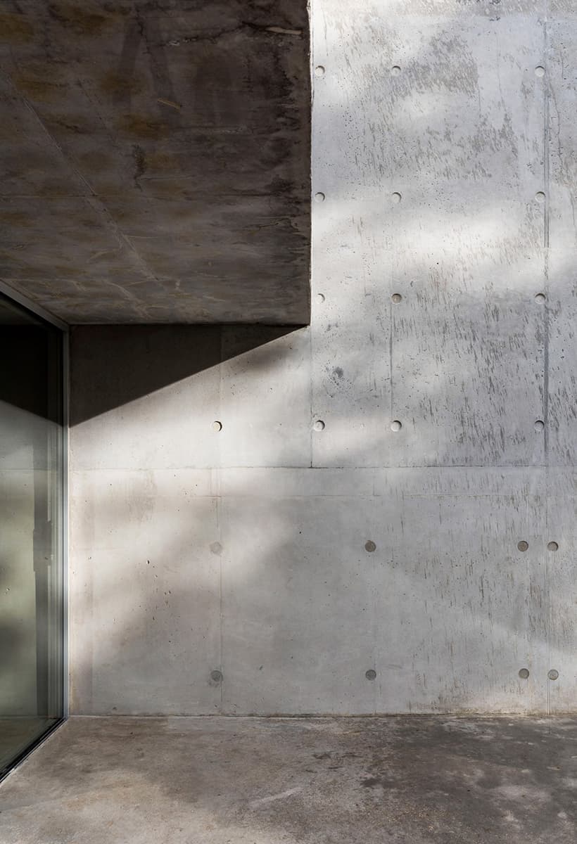 Бетонный дом в Восточном Сассексе глазами фотографов студии Tarry + Perry