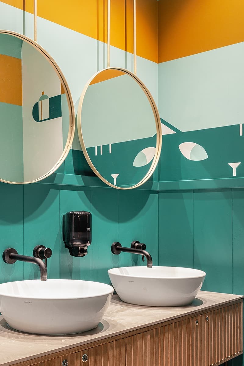 Яркое кафе в Зеленоградске — проект Shiba Design Bureau