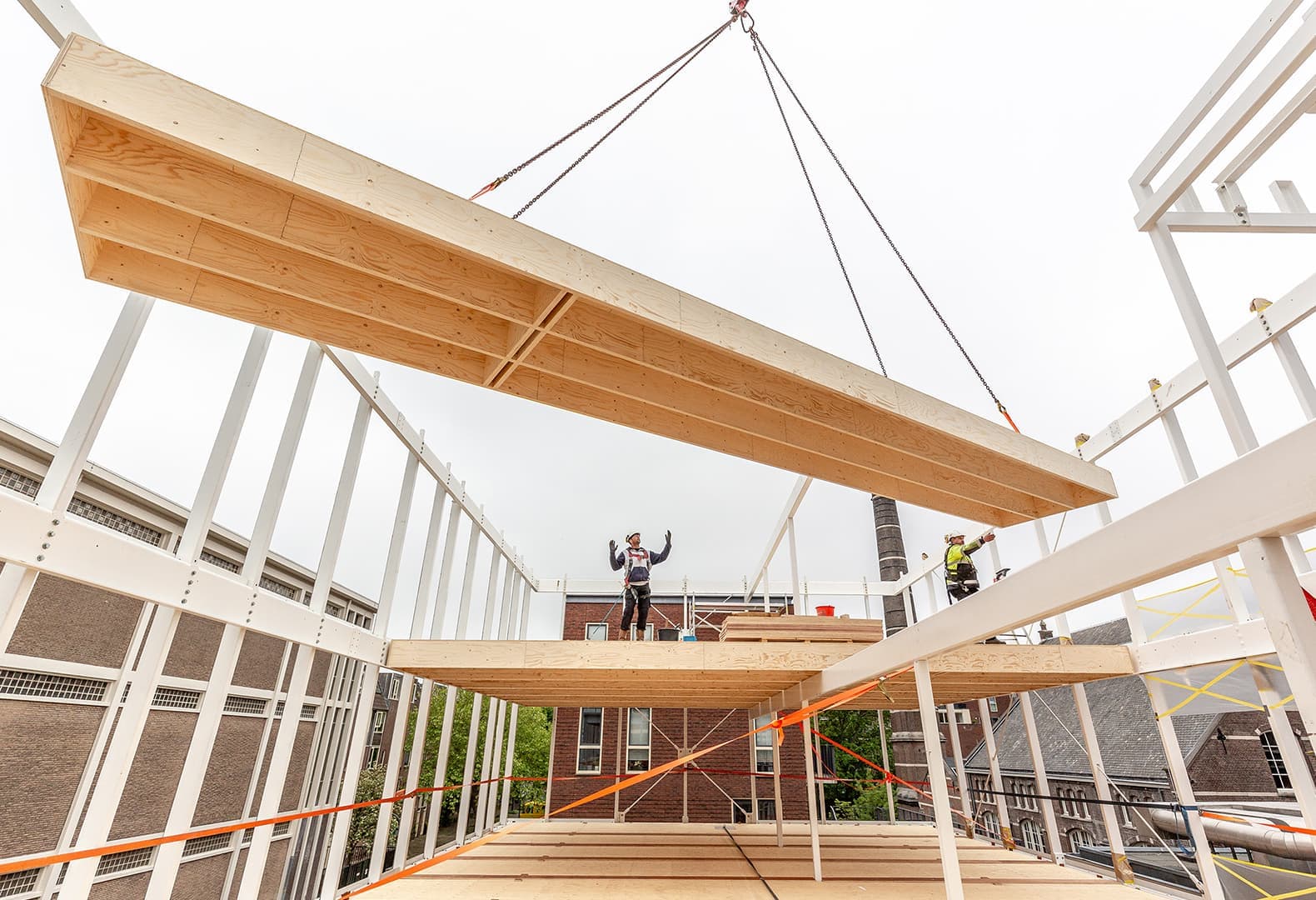 Циркулярный сборно-разборный офис cepezed. Фото: Lucas van der Wee