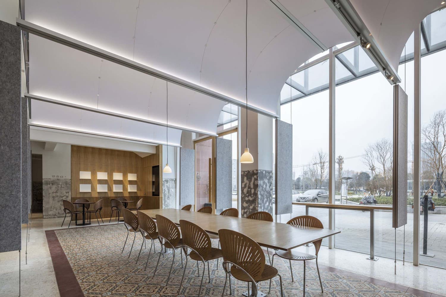 Заведение в Китае с двумя зонами для приготовления кофе — проект SpaceStation