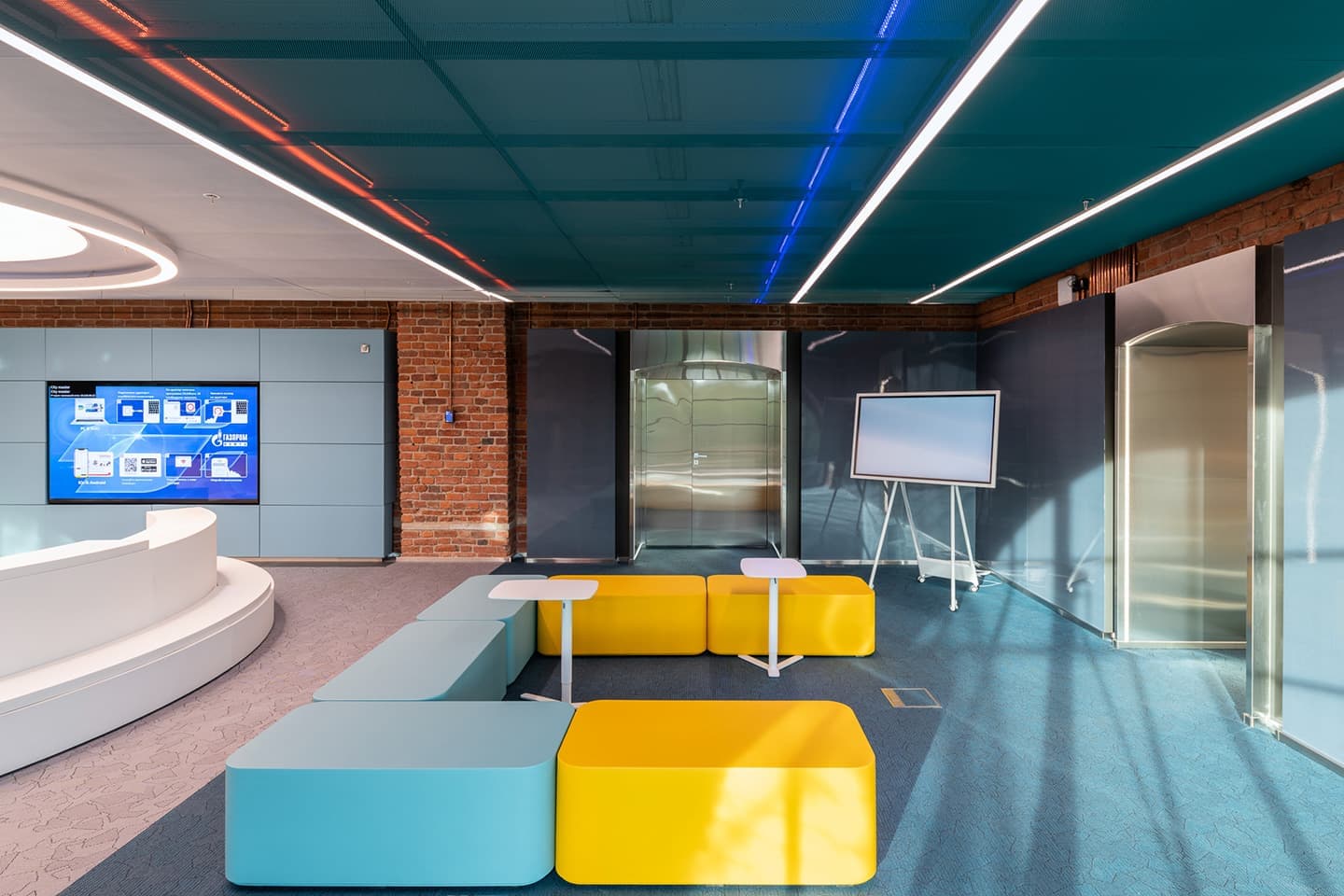 IT-центр нефтяной компании в здании бывшего склада – проект VOX Architects