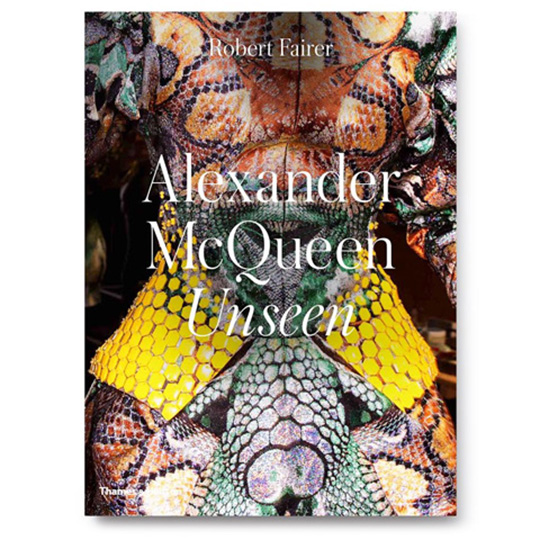 Книга Alexander McQueen. Unseen