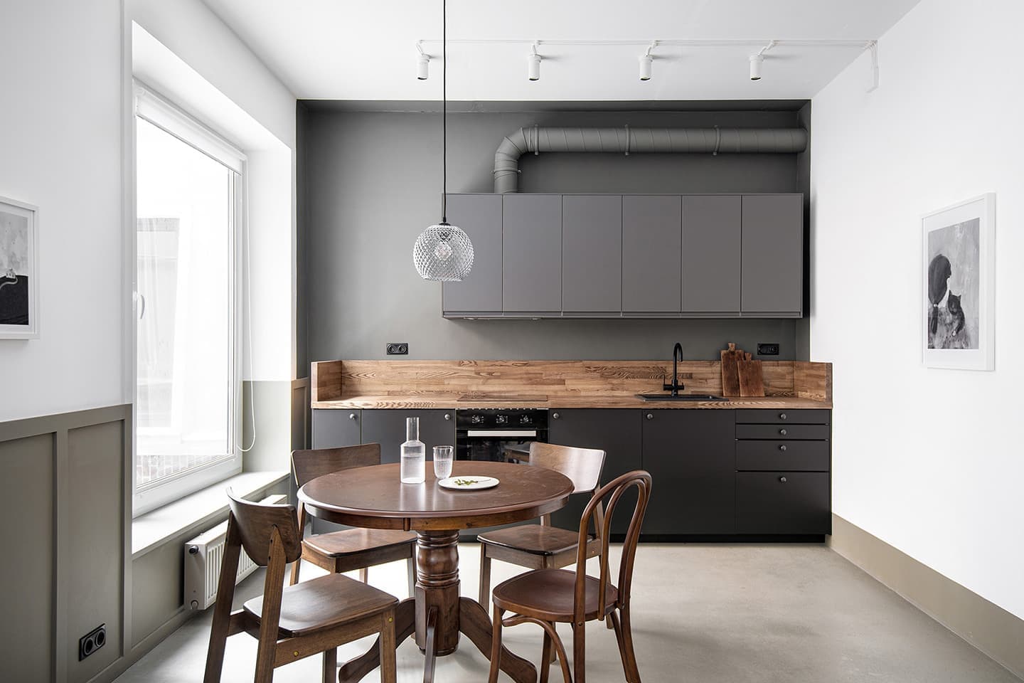 Квартира-студия с тремя функциональными зонами – проект студии INT2