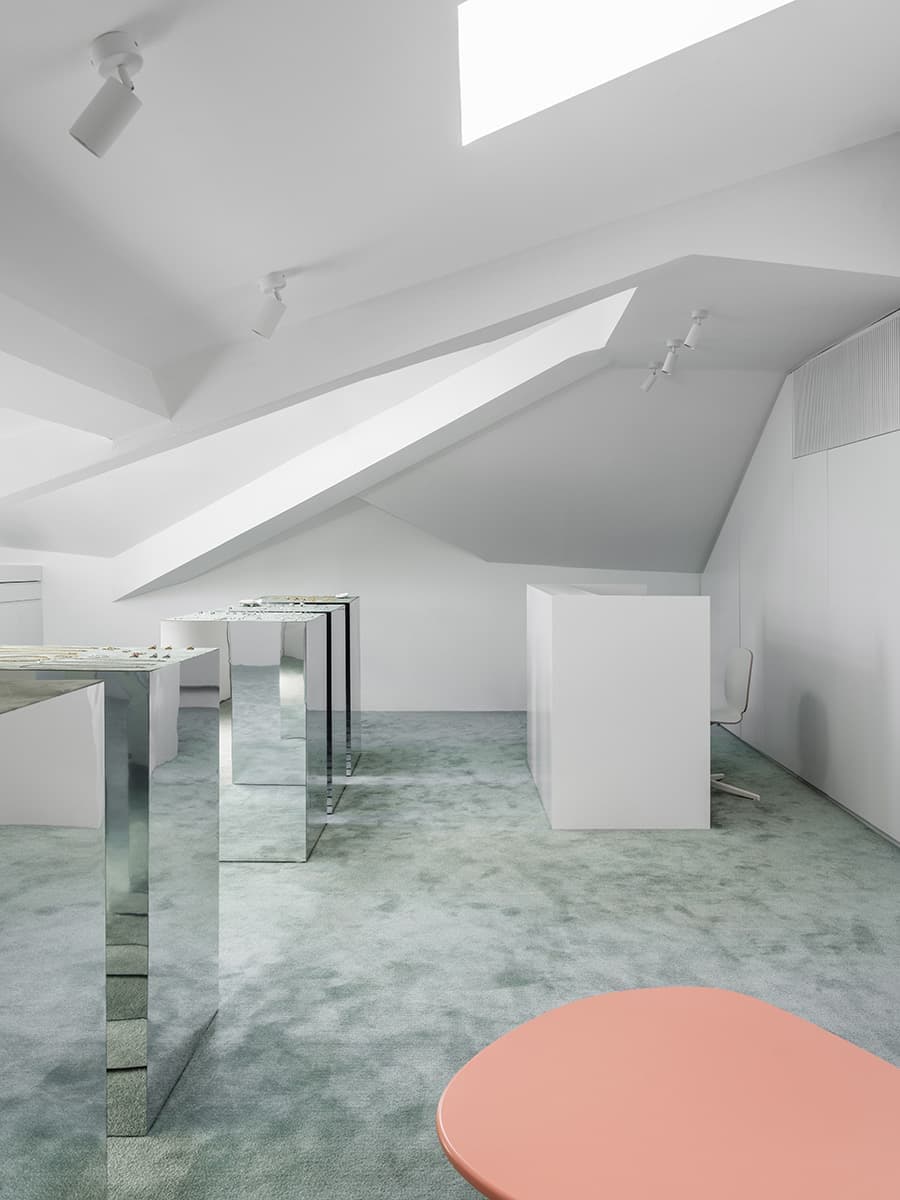 Шоурум ювелирных украшений – проект архитектора Елены Локастовой