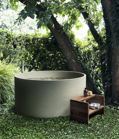 Обновленный дизайн ванны In-Out от Benedini Associati для AGAPE