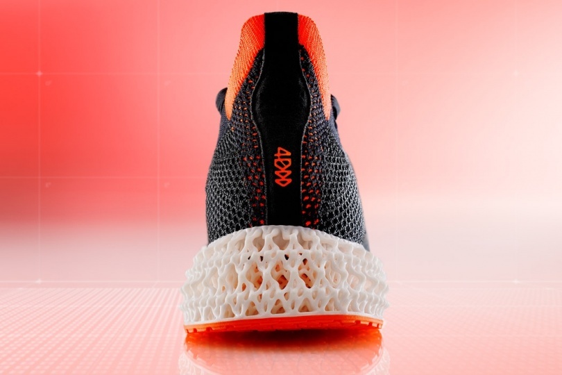Adidas x Carbon: новые кроссовки 4DFWD с напечатанной на 3D-принтере подошвой