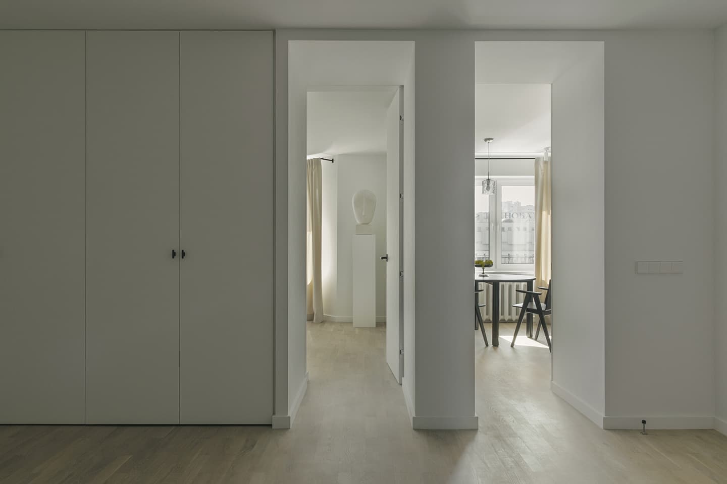 Минская квартира с необычной планировкой – проект студии Radical Passive