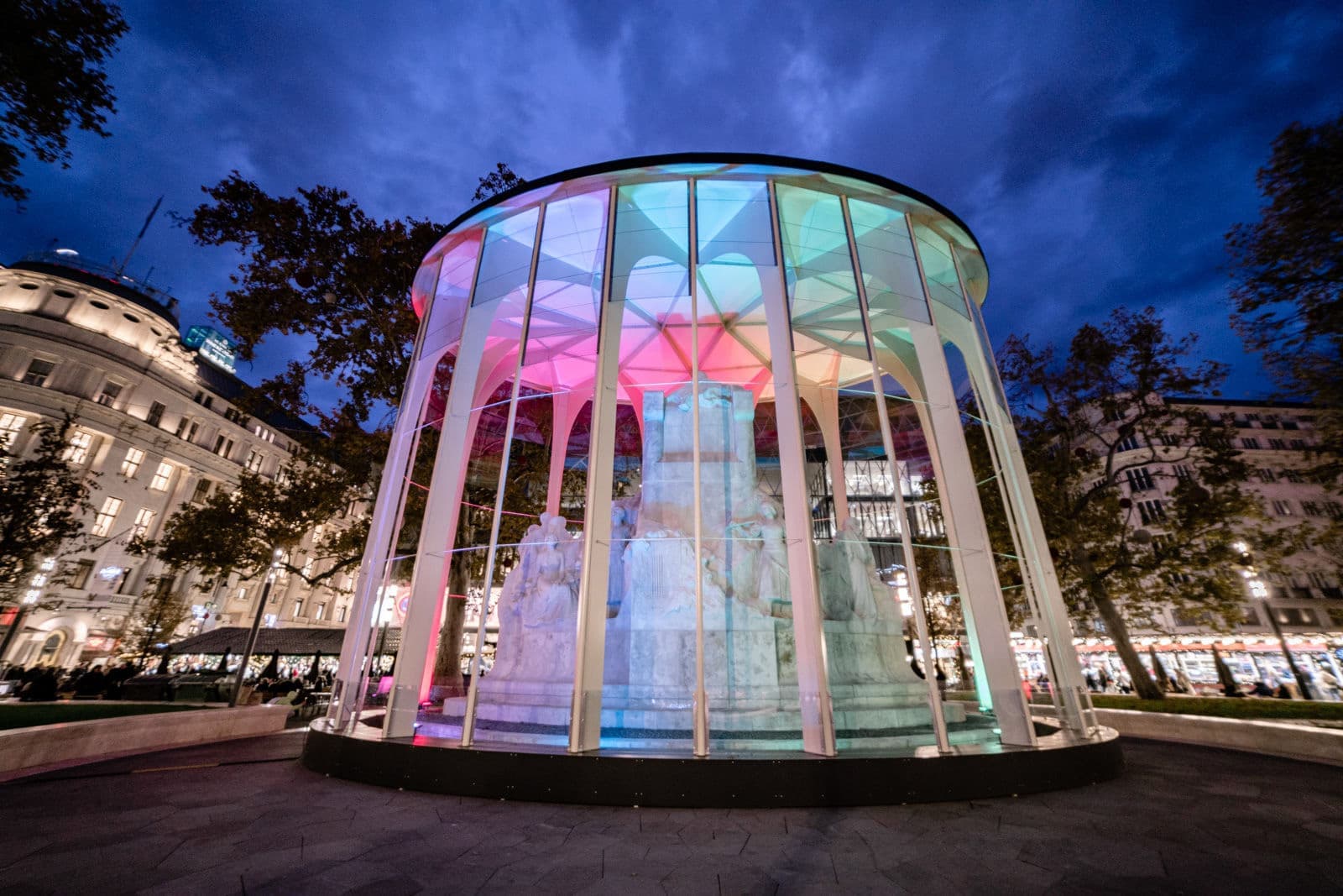 Art Shield - Vörösmarty Pavilion. Hello Wood