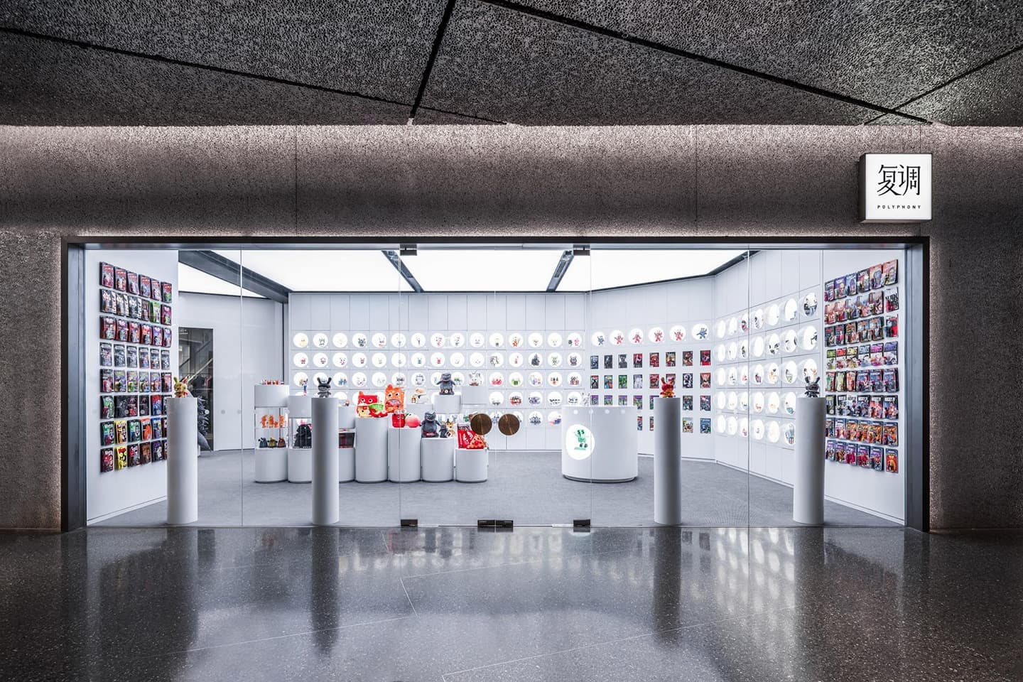 Небольшой магазин комиксов и коллекционных фигурок – проект студии anyScale